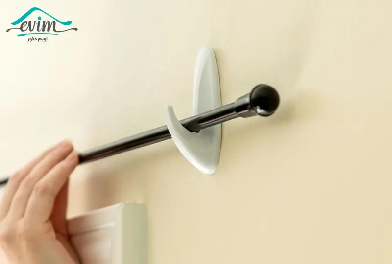 نصب پرده بدون سوراخ کردن دیوار